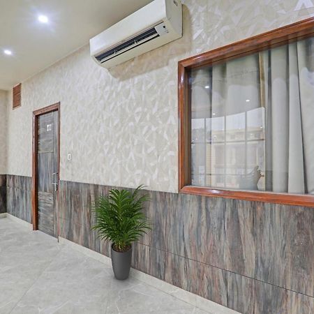 Townhouse 1150 Hotel Dayal Palace Chinhat Экстерьер фото