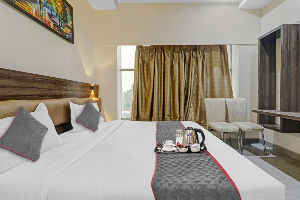 Townhouse 1150 Hotel Dayal Palace Chinhat Экстерьер фото