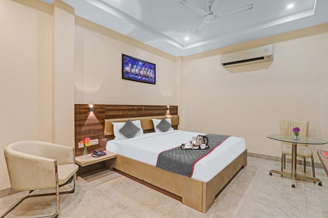 Townhouse 1150 Hotel Dayal Palace Chinhat Экстерьер фото