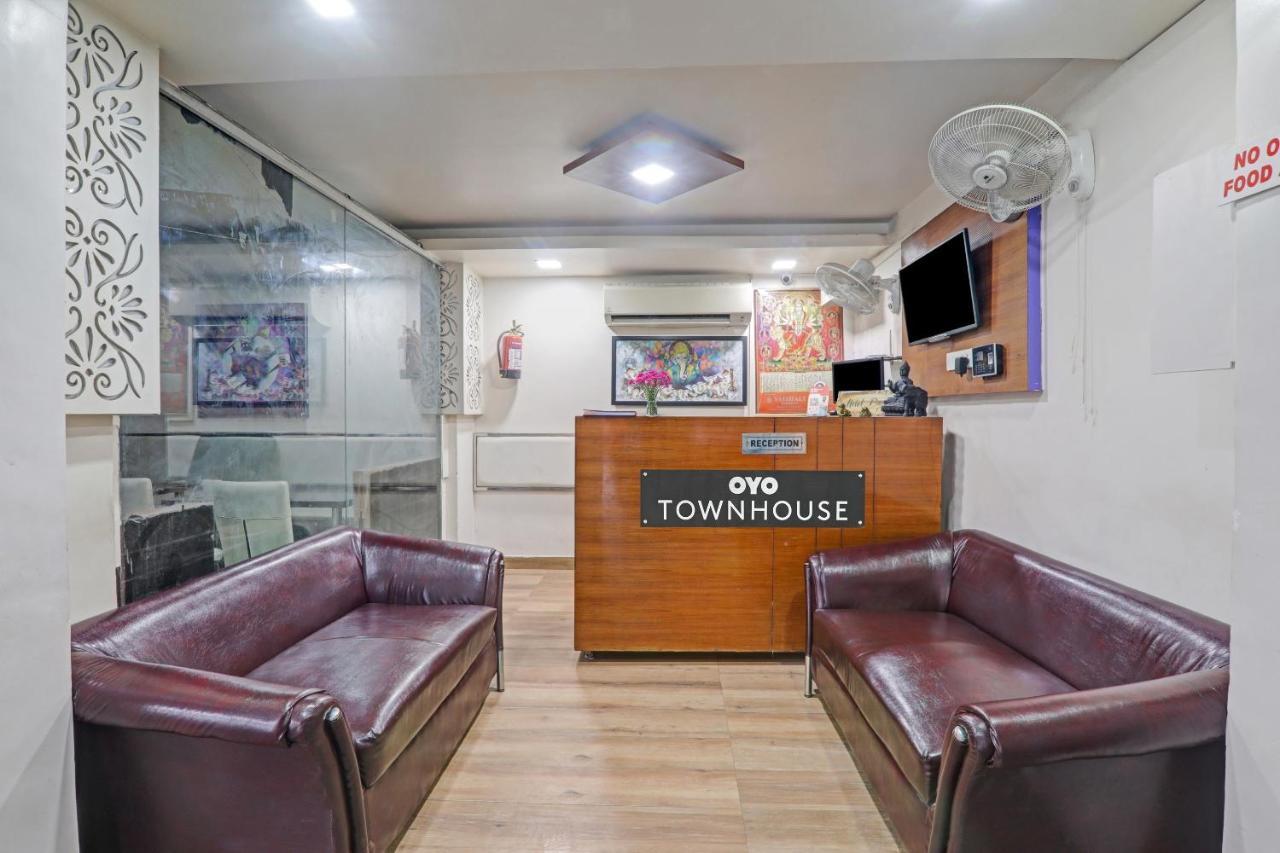 Townhouse 1150 Hotel Dayal Palace Chinhat Экстерьер фото