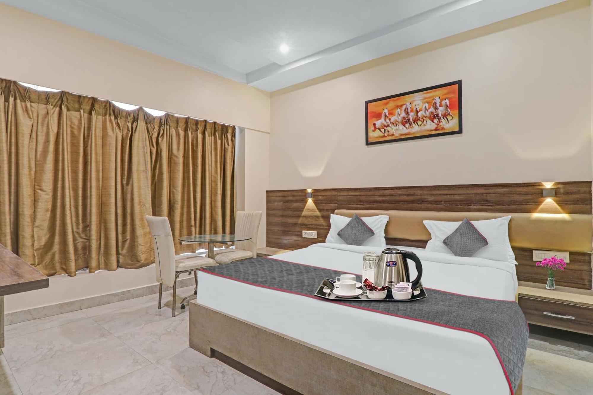 Townhouse 1150 Hotel Dayal Palace Chinhat Экстерьер фото